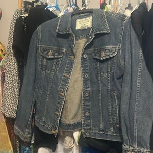 Eddie Bauer | 100% Cotton Blue Jean Jacket medium excellent condition